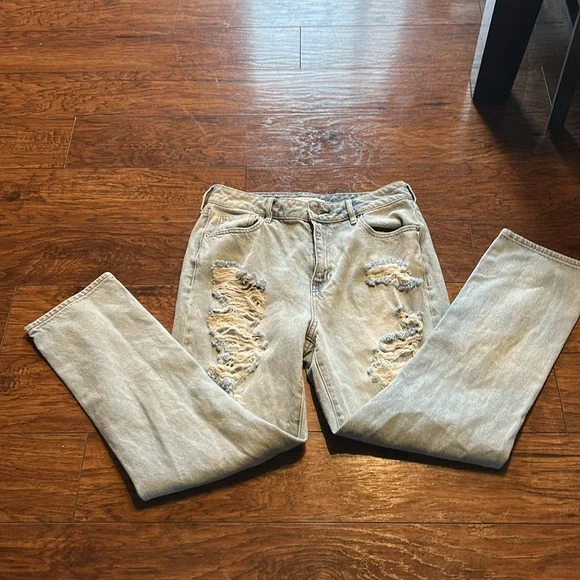 PacSun Trendy Light Blue distressed Mom Jeans size 28 - Picture 6 of 11